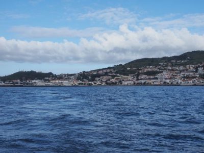 Wir verlassen Horta auf der Azoreninsel Faial